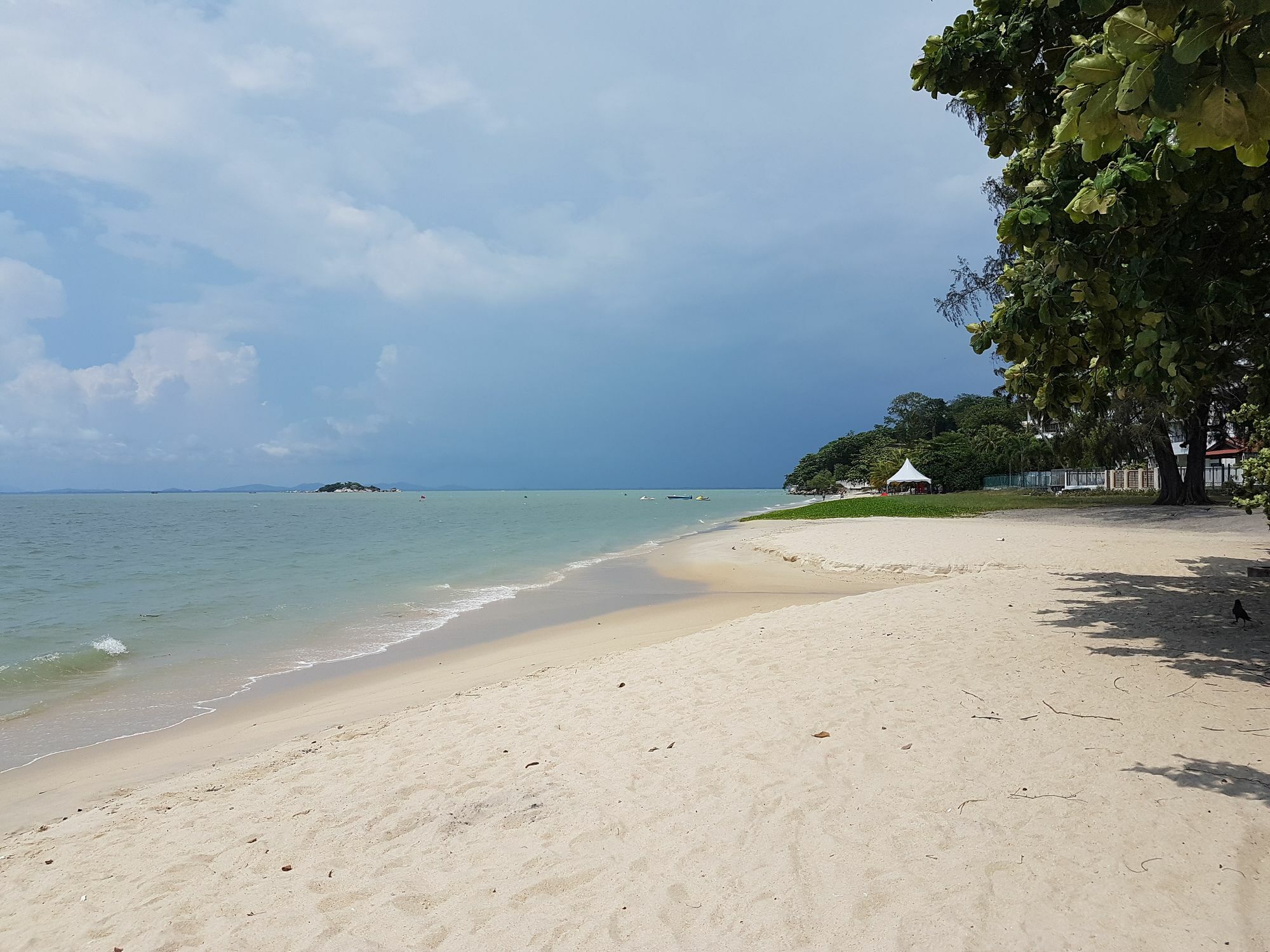 Lpm Room Tanjung Bungah  Exteriör bild